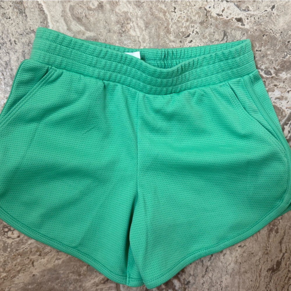 NWT Plus Size Large PLUS 10-12 Athletic Works Green shorts